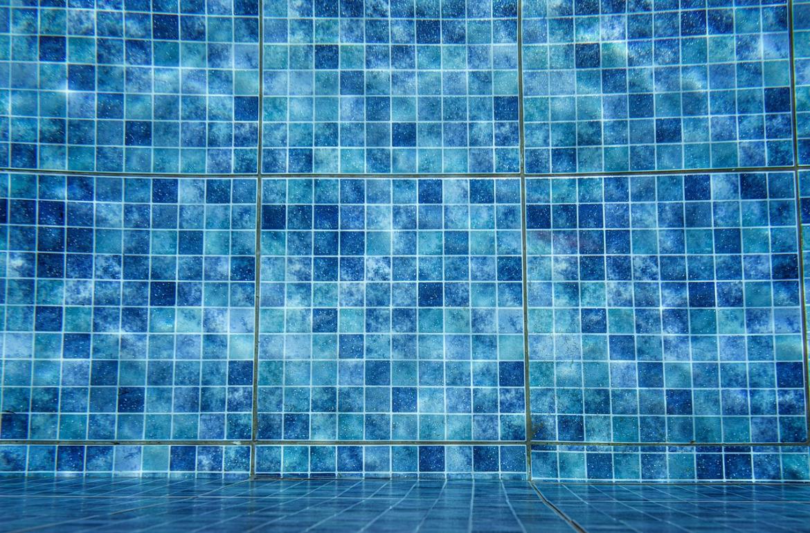 piscina estiu montuïri