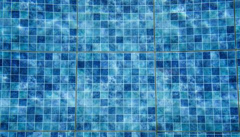 piscina estiu montuïri